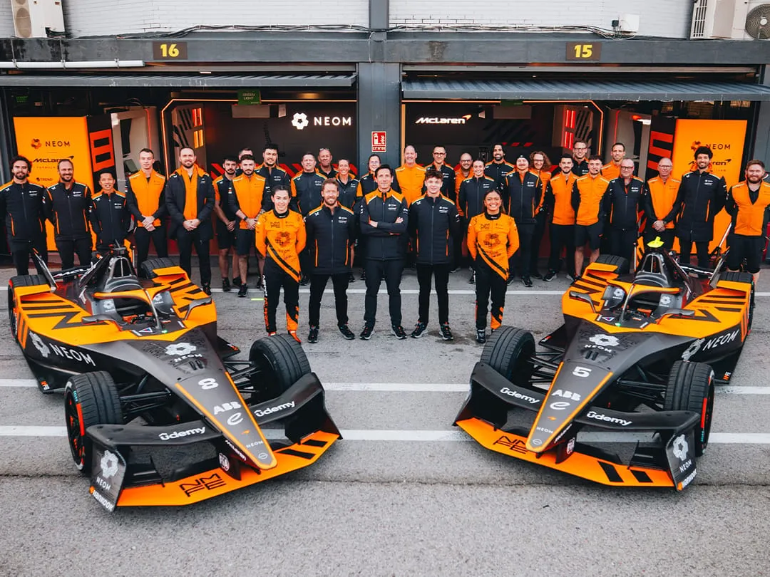 McLaren Racing - Home to our F1, INDYCAR, FE, Extreme E & Gaming Teams