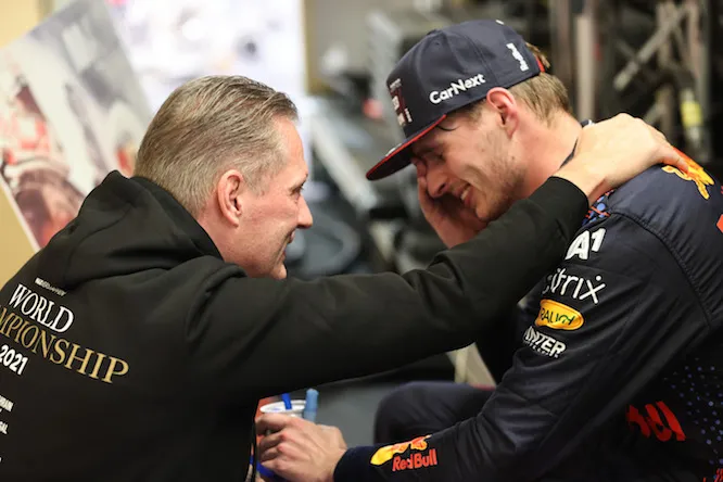 Jos Verstappen ribadisce: "Non ho mai maltrattato Max" | FormulaPassion -  Formula 1 - Motorsport