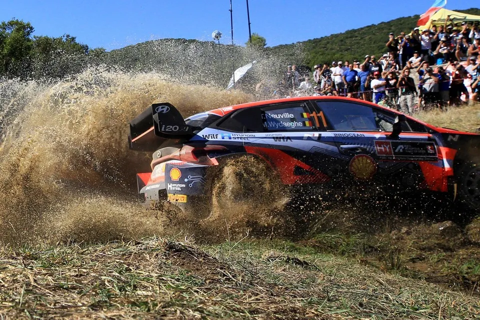 Thierry Neuville triomfeert in Rally van Griekenland: “Na de tegenvaller in  Ieper is dit een opluchting” | Het Nieuwsblad Mobile