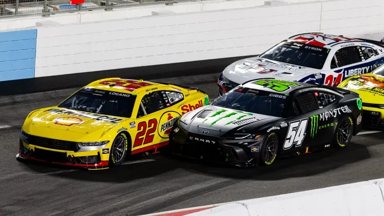 Ty Gibbs spins after dominant Clash run, argues with Joey Logano