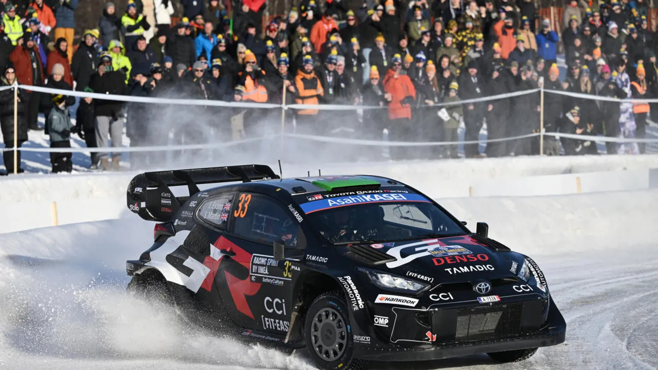 Evans edges out Katsuta to win Swedish rally